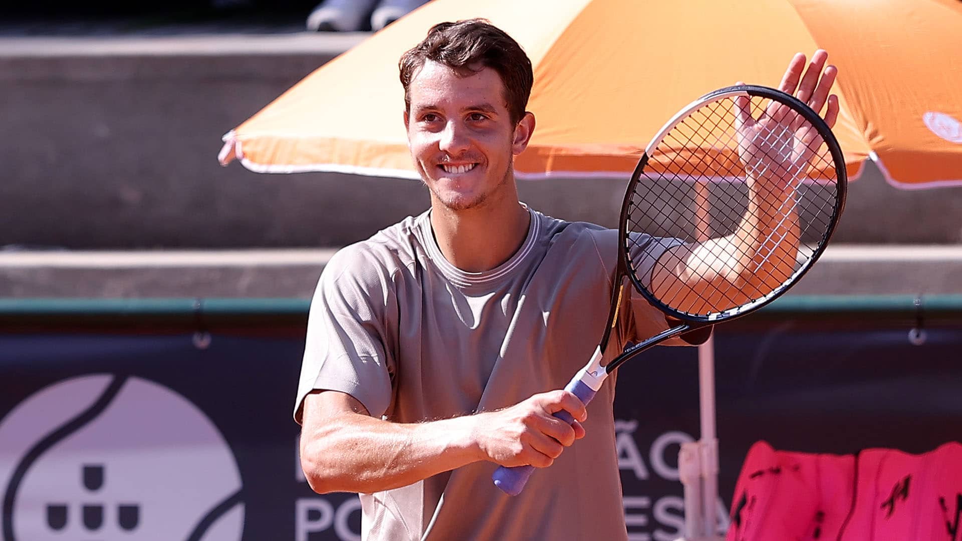 Matej Dodig wins the ATP Challenger 75 event in Braga, Portugal.