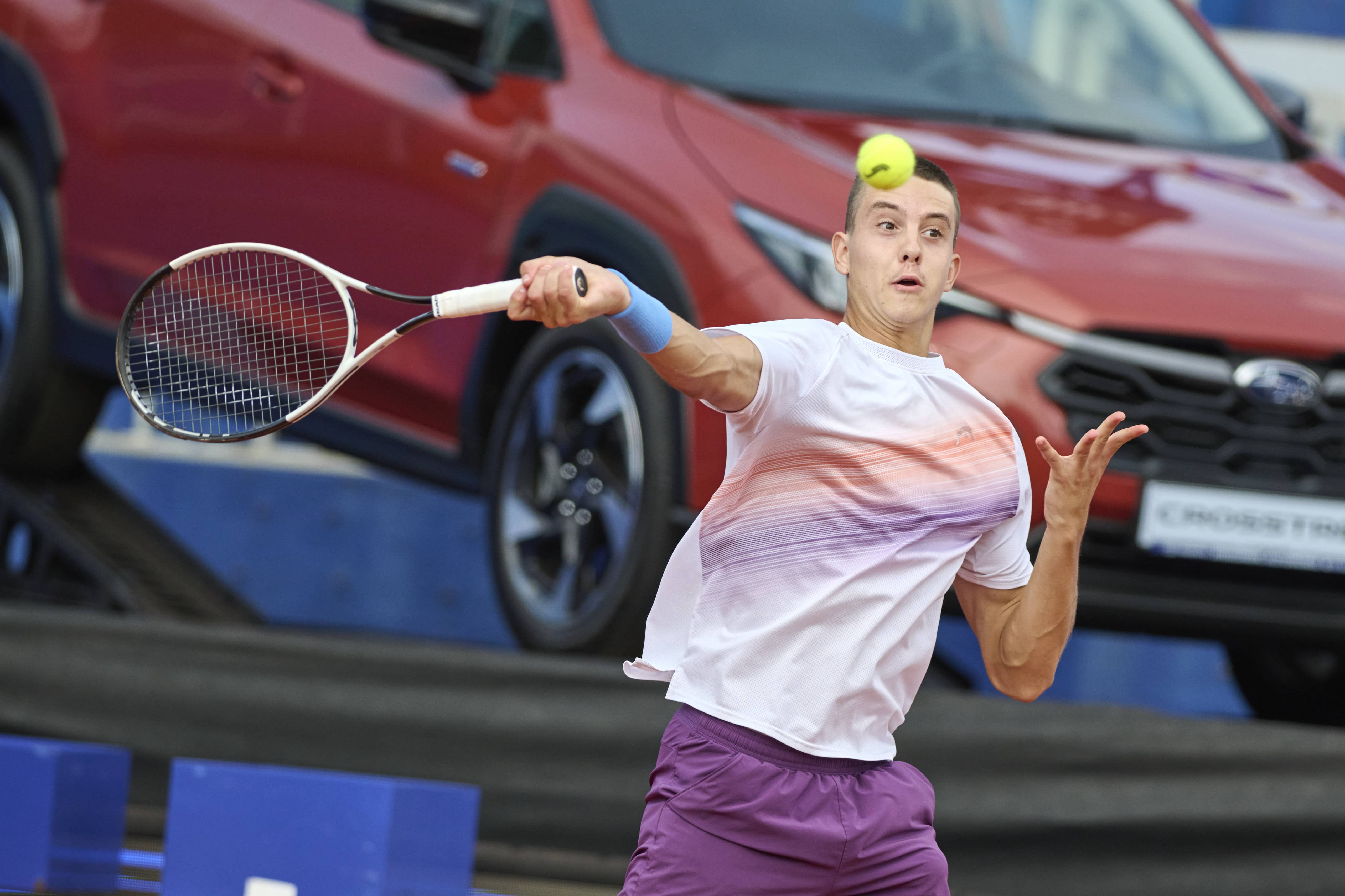 Tokyo Take-Off! Shapovalov Serves Past Johnson